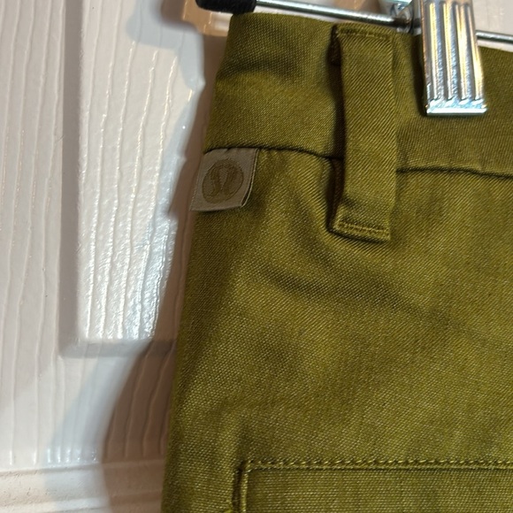 lululemon athletica Olive Green Men's Flat Front Shorts - Picture 7 of 9